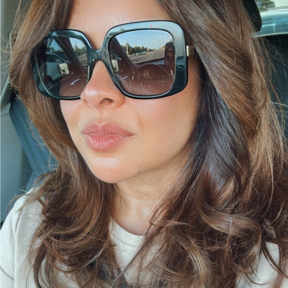 Meet the Posher! - Picture 1 of 3